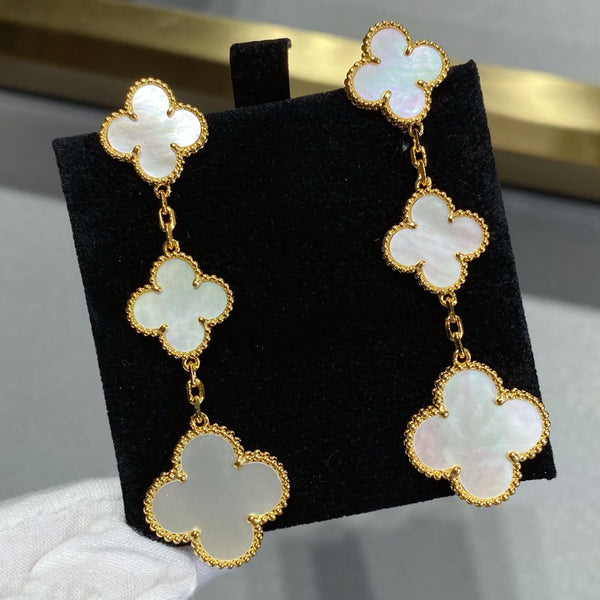<CHIBA>CLOVER MOP 3 MOTIFS GOLD EARRINGS