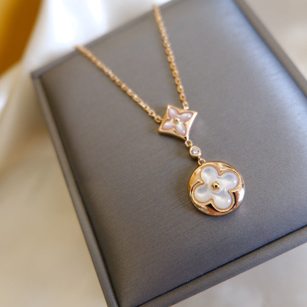<CHIBA>STAR AND SUN WHITE MOP 2 MOTIF PINK GOLD NECKLACE