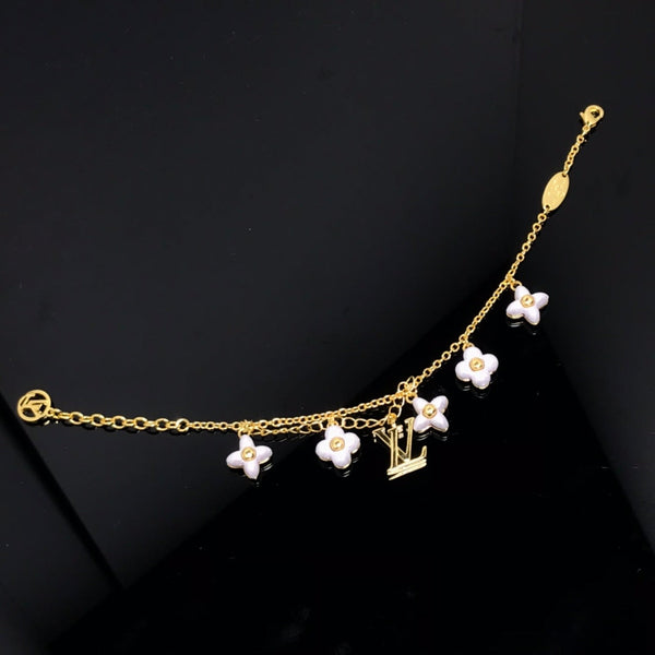 <CHIBA>LOGO 6 MOTIF STAR AND SUN GOLD BRACELET