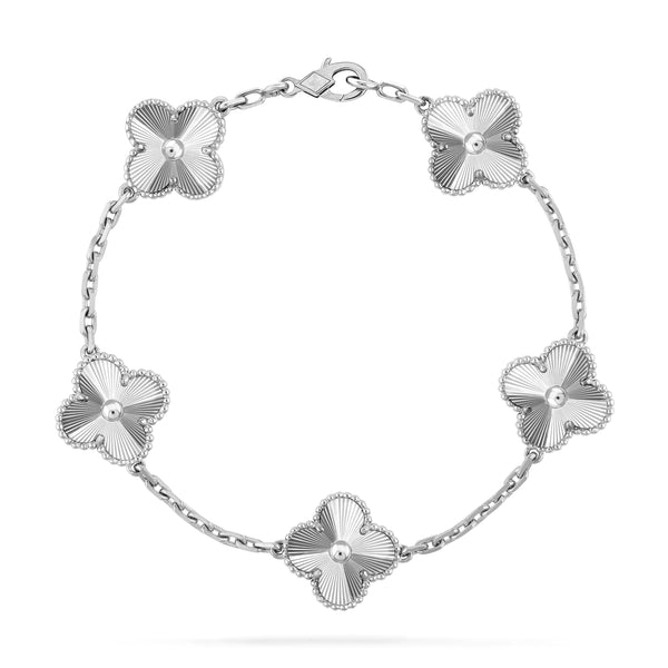 <CHIBA>CLOVER SILVER 5 MOTIFS BRACELET