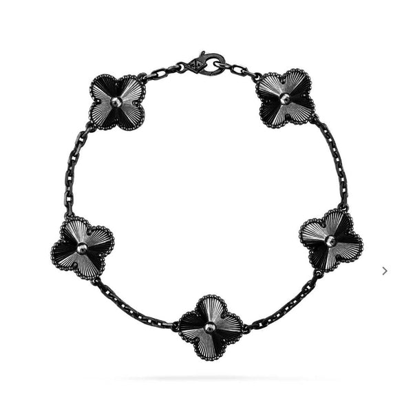 <CHIBA>CLOVER 5 MOTIF BLACK BRACELET