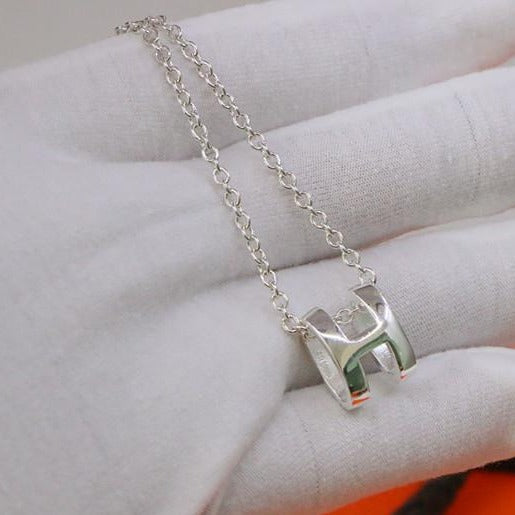 <CHIBA>HM NECKLACE H LETTER OVAL SERIES