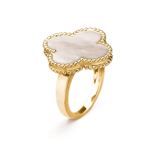 <CHIBA>CLOVER WHITE MOP RING
